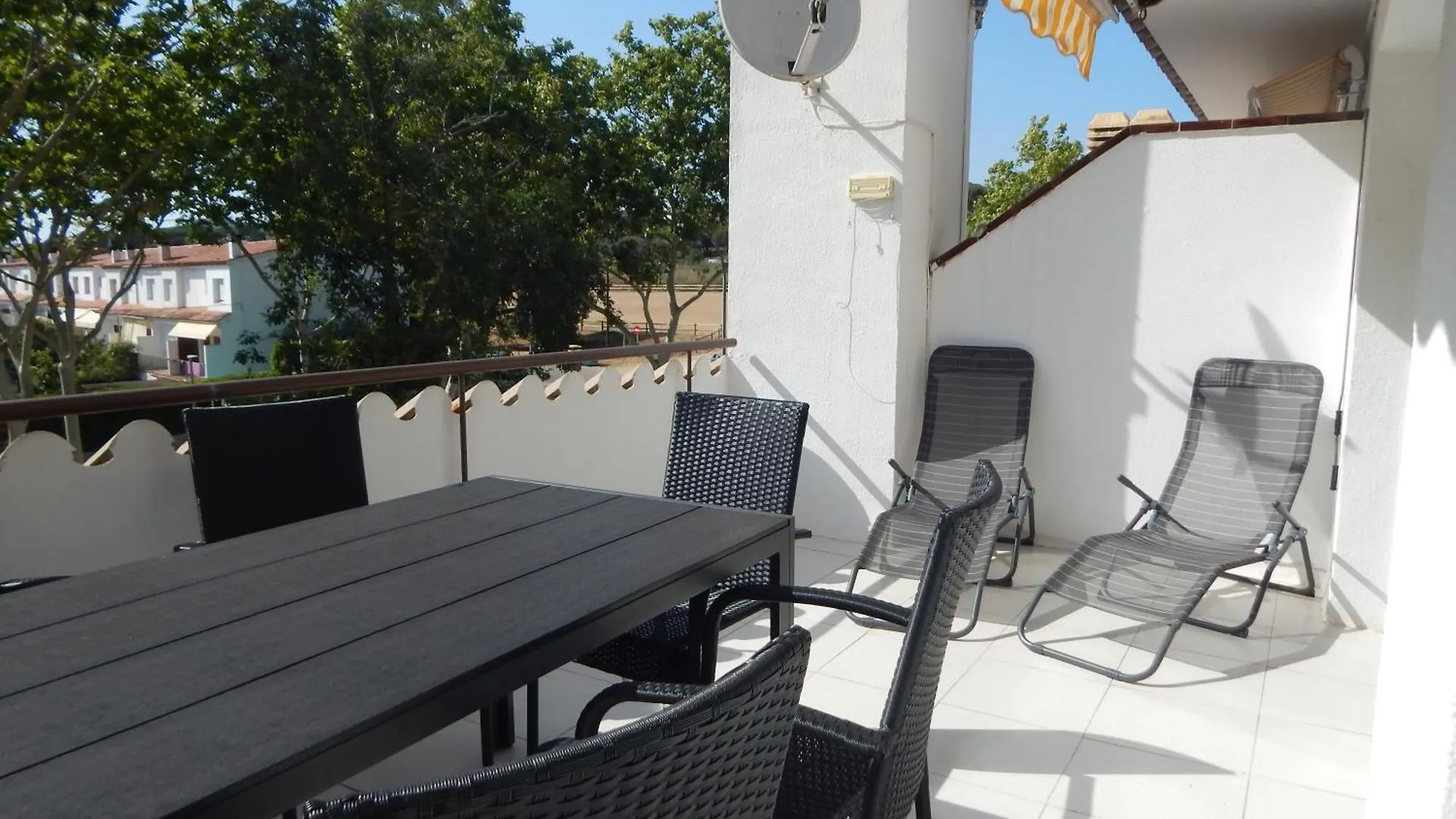 Apartment Les Pitas I 2N 1A Acogedor Apartamento Girona Spain